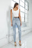 HIGH RISE GIRLFRINED JEANS LIGHT WASH